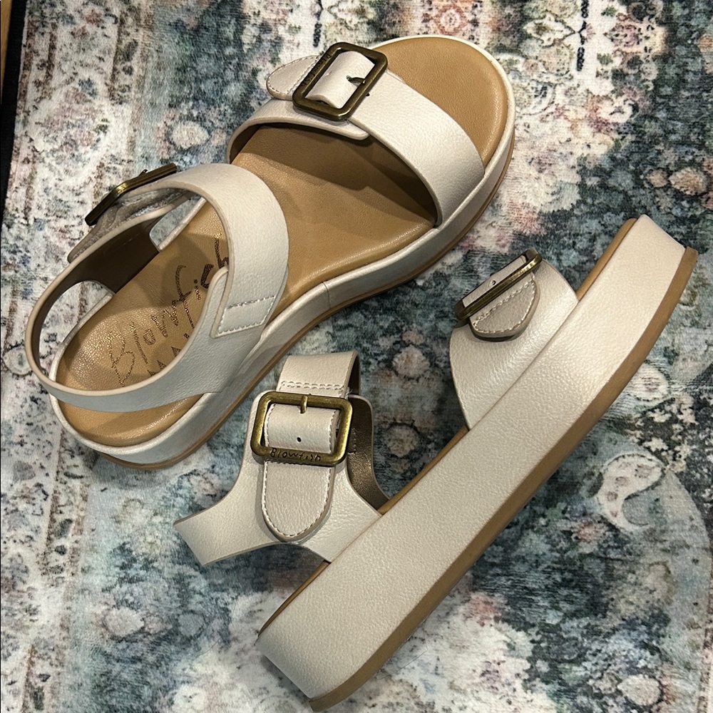 Women's Cream Platform Sandals